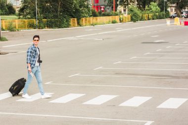 Ce opțiuni am dacă parcarea oficială este ocupată?