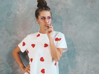Tricourile personalizate sunt disponibile în modele unisex?