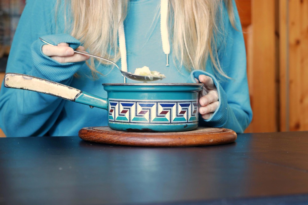 Cele mai potrivite garnituri pentru friptura de miel în stil grecesc